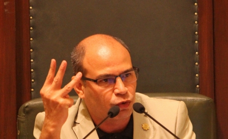 Suplente de Flordelis é autor de projeto que pretende armar a Guarda Municipal do Rio