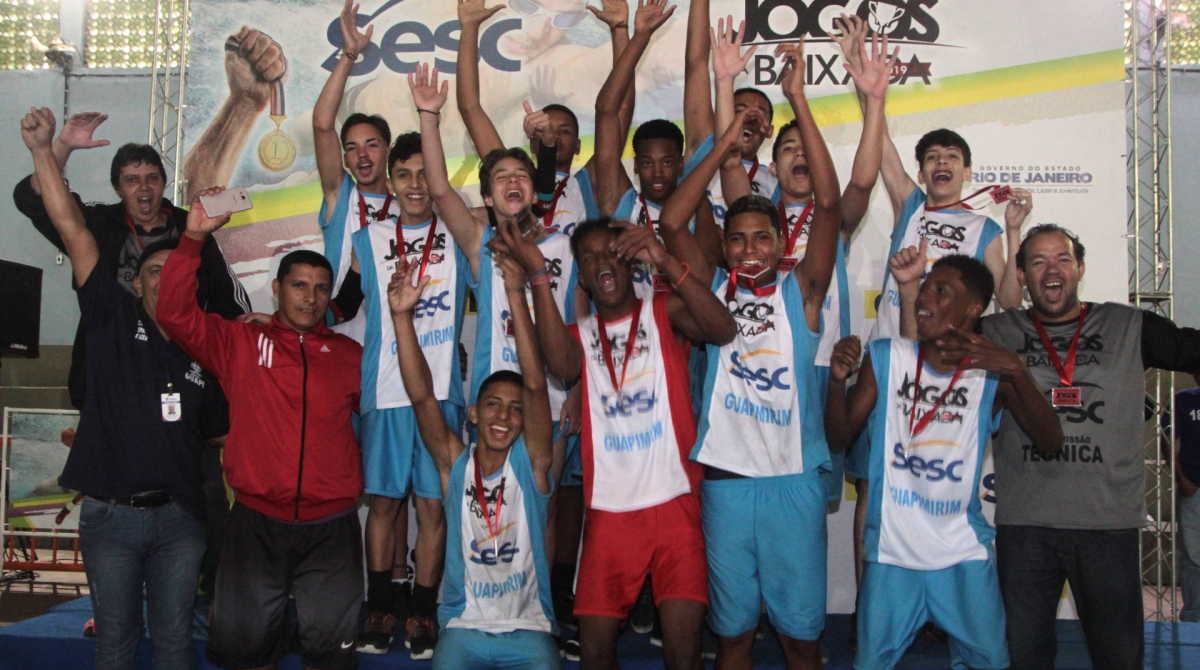 Rio,25/08/2019 - Nova Iguaçu. Baixada. Comercial. XXII Jogos da Baixada. Handebol Masculino. Equipe Guapimirim que ficou em terceiro lugar.Foto: Fernanda Dias / Agência O Dia.