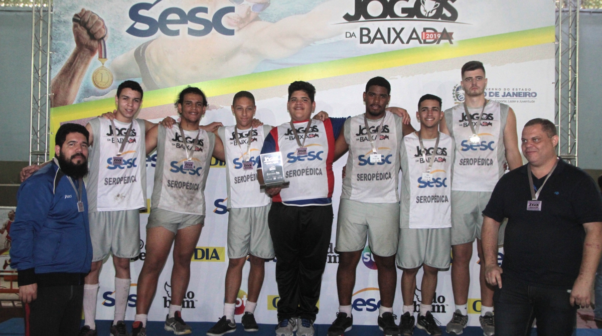 Rio,25/08/2019 - Nova Iguaçu. Baixada. Comercial. XXII Jogos da Baixada. Handebol Masculino. Equipe Seropédica que ficou em segundo lugar.Foto: Fernanda Dias / Agência O Dia.