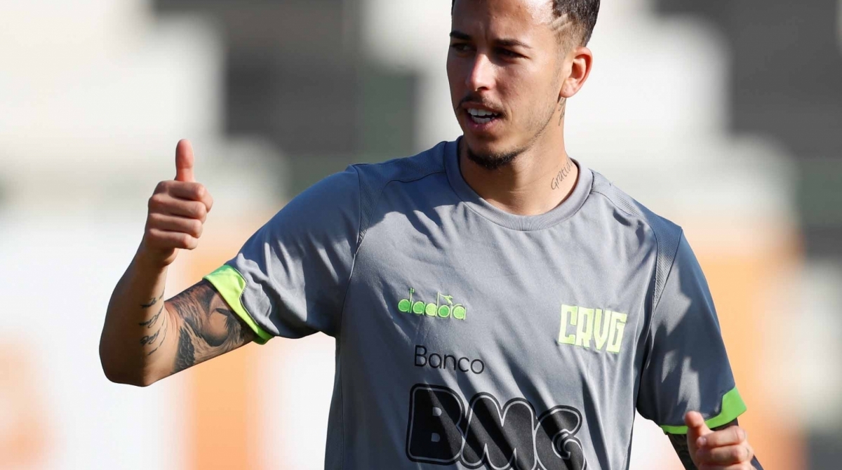 Marcos J&uacute;nior deve ganhar uma nova chance no meio de campo com a suspens&atilde;o de Raul - Gilvan de Souza / Agencia O Dia