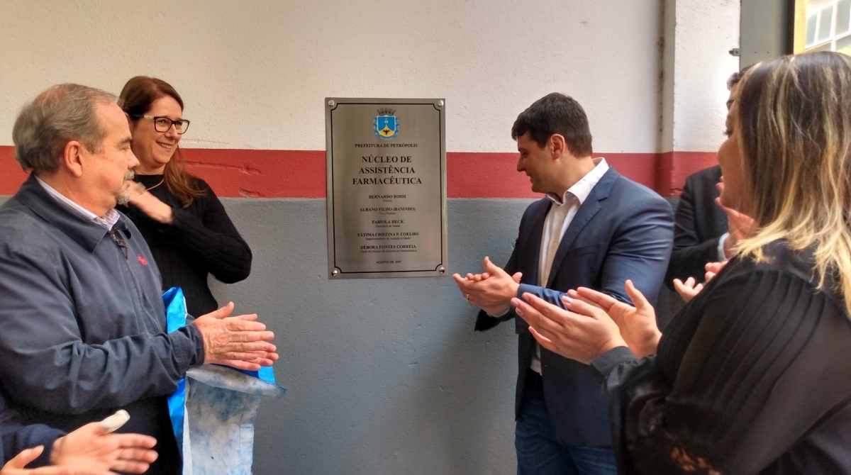 Prefeito Bernardo Rossi esteve na inauguração - Divulgação