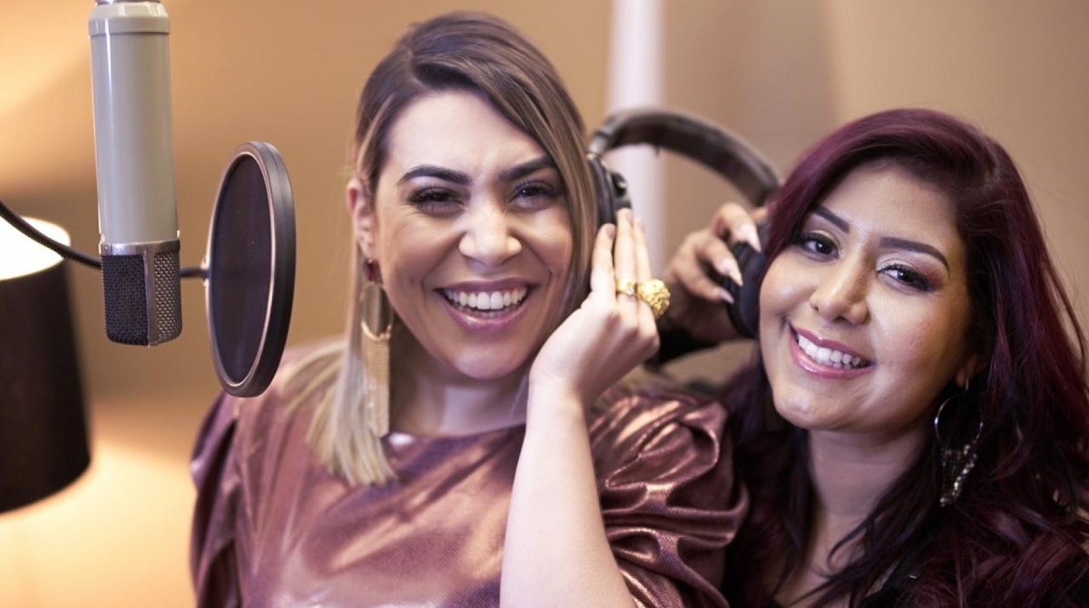 Naiara Azevedo e Priscila Senna - divulgação