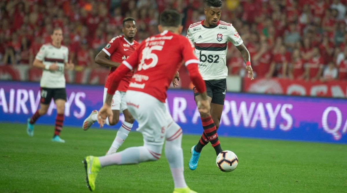Autor da jogada do gol, Bruno Henrique foi constante preocupação para o Inter - Alexandre Vidal / Flamengo