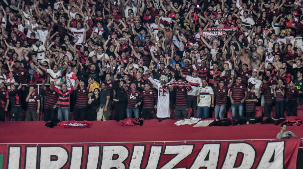 28/08/2019 - AGÊNCIA DE NOTICIAS - PARCEIRO - Partida entre as equipes de Internacional x  Flamengo, durante a partida contra o Internacional, válida pelo jogo de volta das quartas de final da Copa Libertadores, no estádio Beira Rio, em Porto Alegre, na noite desta quarta-feira (28). Foto: Nayra Halm/Parceiro/Agência O Dia -  Nayra Halm/Parceiro/Agência O Dia