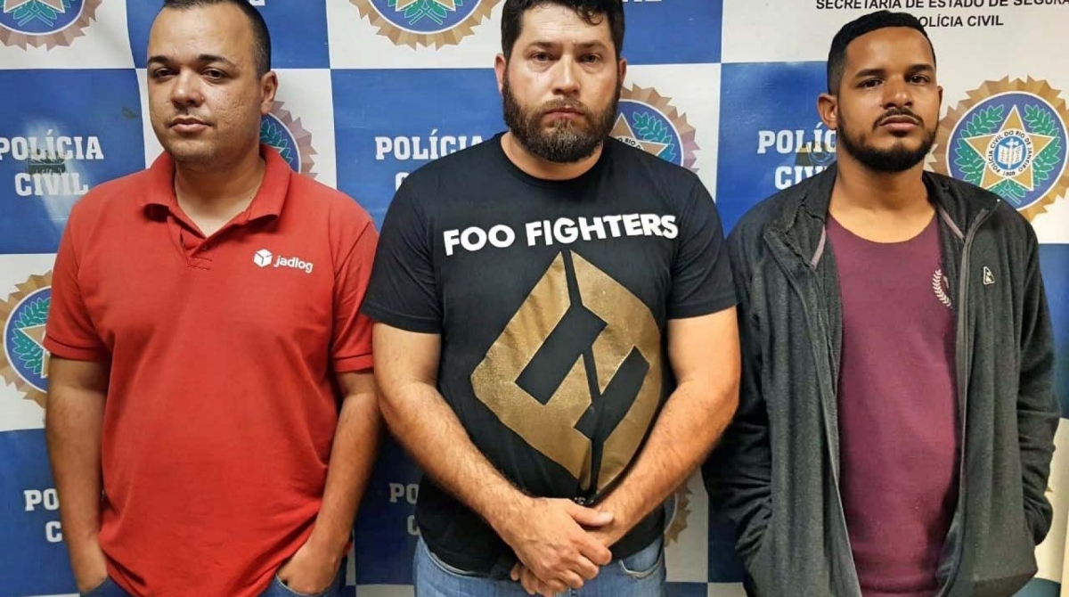 Da esquerda pra direita: Bruno de Oliveira Barcelos,, Alberto Paiva de Oliveira e Carlos Adriano dos Reis - Divulgação / Polícia Civil