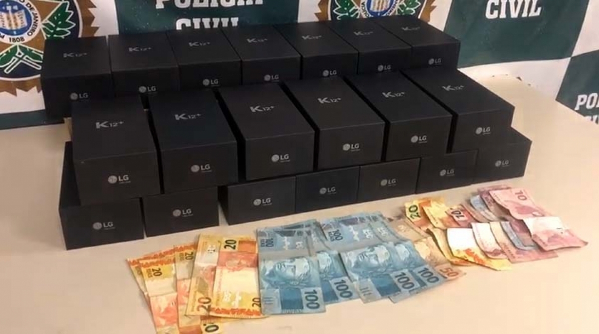 Homem estava com 20 aparelhos - Divulgação / Polícia Civil