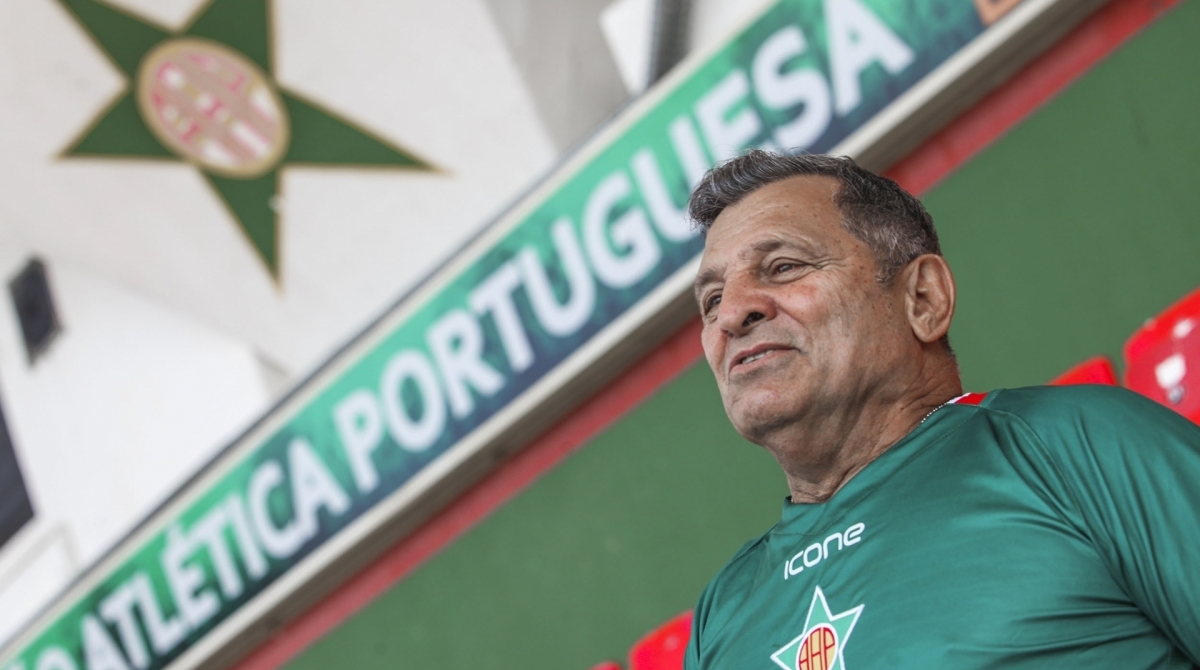 Ex-jogador da Portuguesa da Ilha, Zeca esteve em campo contra o Real