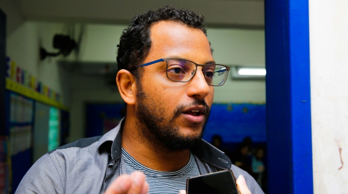 O diretor da escola, professor M&aacute;rio de Souza Martins, afirmou que a unidade  &eacute; centro de refer&ecirc;ncia em educa&ccedil;&atilde;o especial na rede municipal 