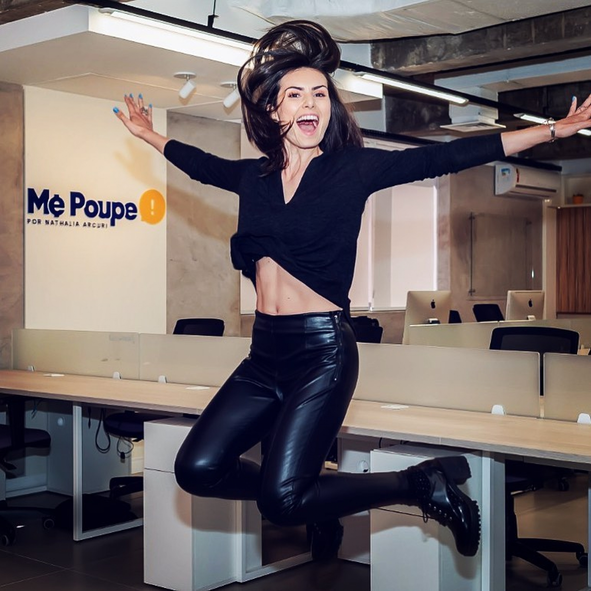 Nathalia Arcuri apresentadora do canal 'Me Poupe!' fala de seu reality