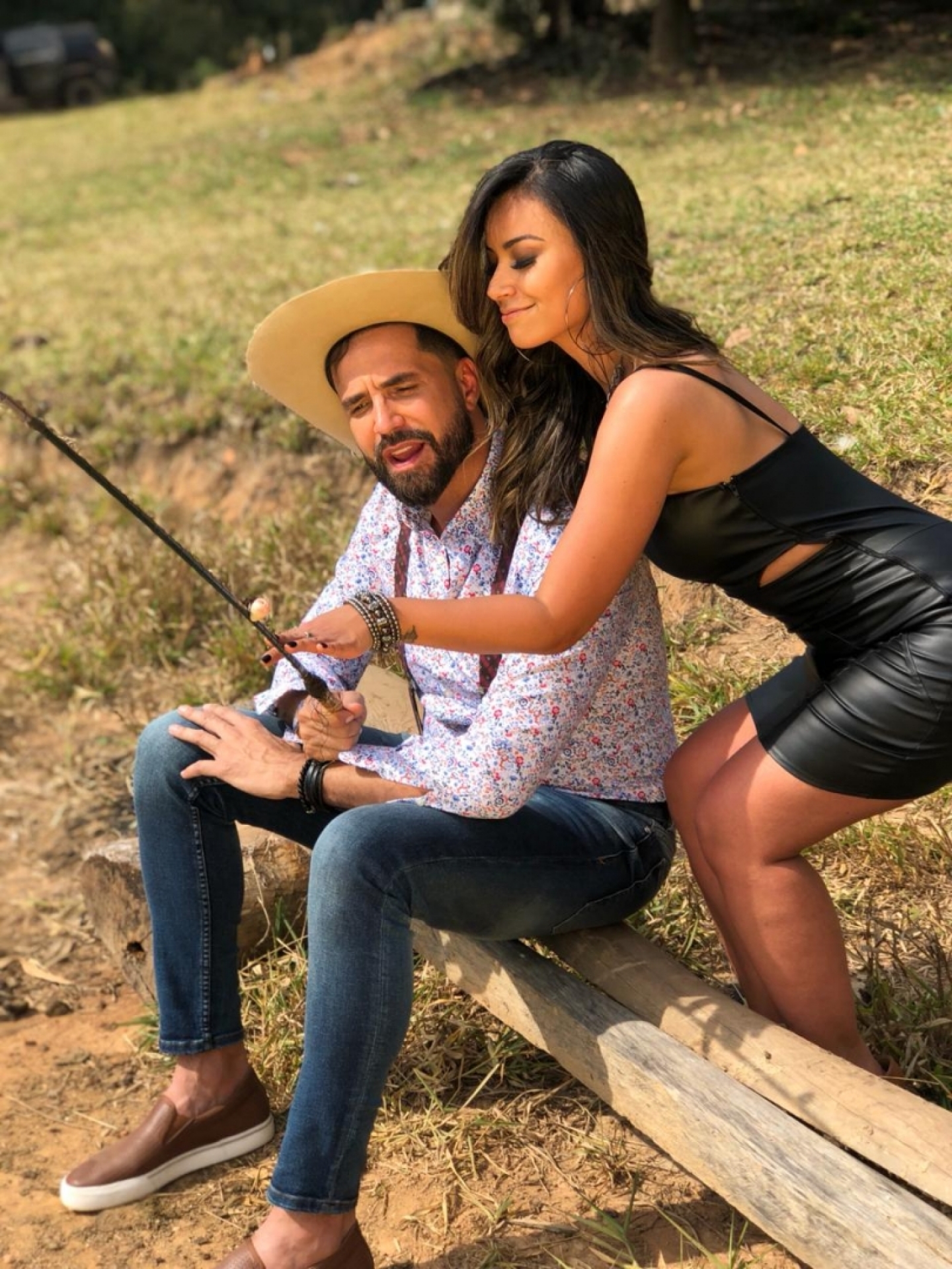 Latino grava com Andinho e Dj Anderson França