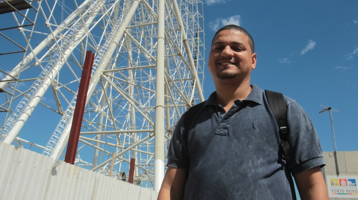 Roda gigante da Gamboa, na zona portu&aacute;ria, est&aacute; prestes a ser inaugurada.    