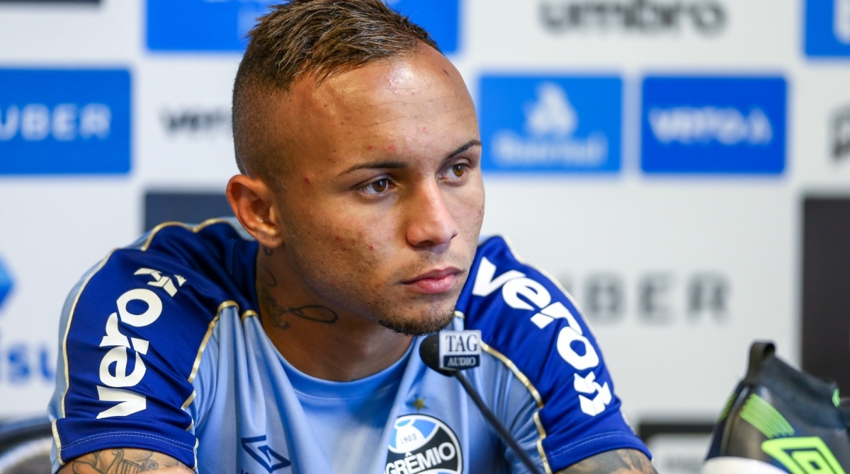 Cebolinha na mira do Everton - Lucas Uebel/Gremio FBPA