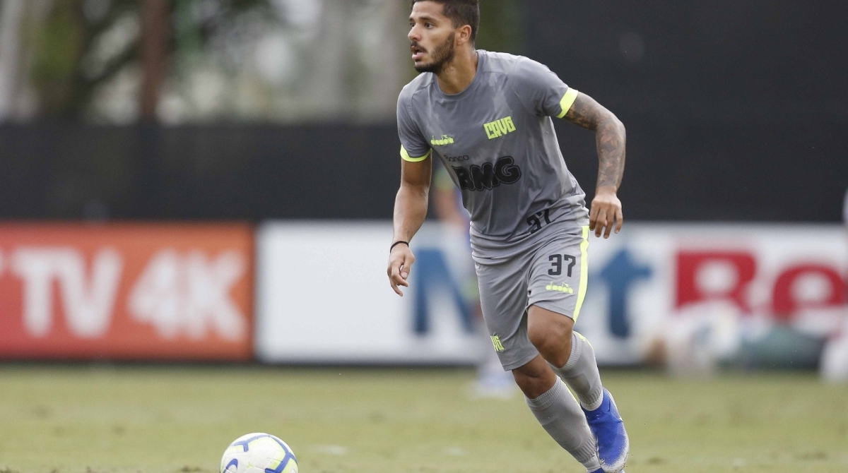 Henrique em treino na &eacute;poca de Vasco