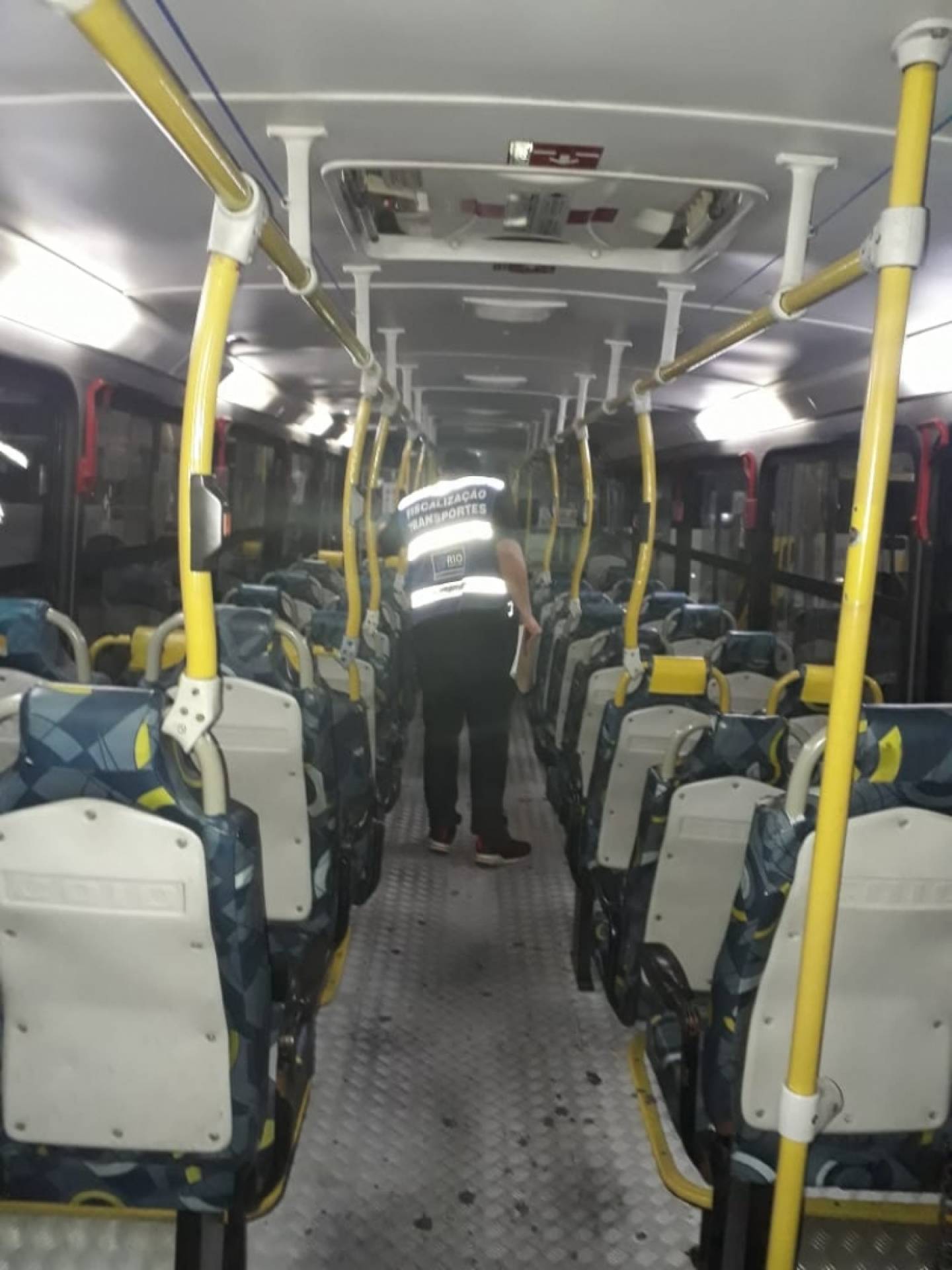 Ônibus são lacrados por irregularidades na Zona Norte do Rio - Secretaria Municipal de Transportes (SMTR) / Divulgação