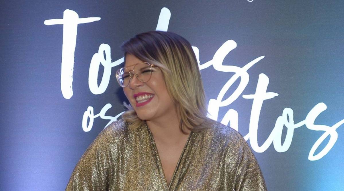Mar&iacute;lia Mendon&ccedil;a lan&ccedil;a s&eacute;rie documental 'Todos os Cantos' em S&atilde;o Paulo