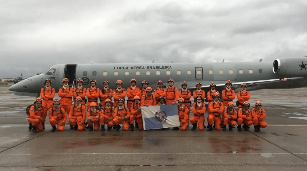 Bombeiros do Rio estão a caminho da Amazônia - Divulgação 