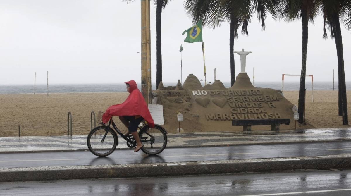 Rio ter&aacute; chuva fraca nesta segunda-feira - Ricardo Cassiano / Ag&ecirc;ncia O Dia