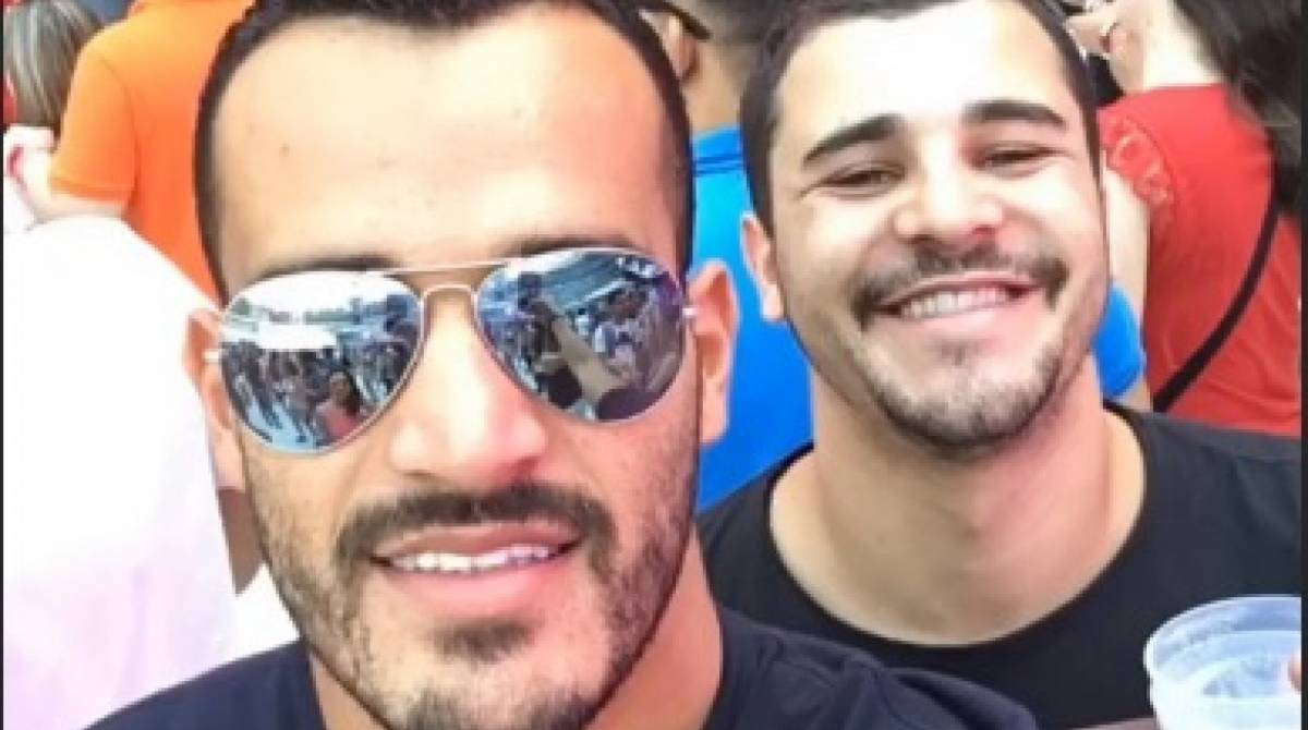 Filho mais novo de Cafu se