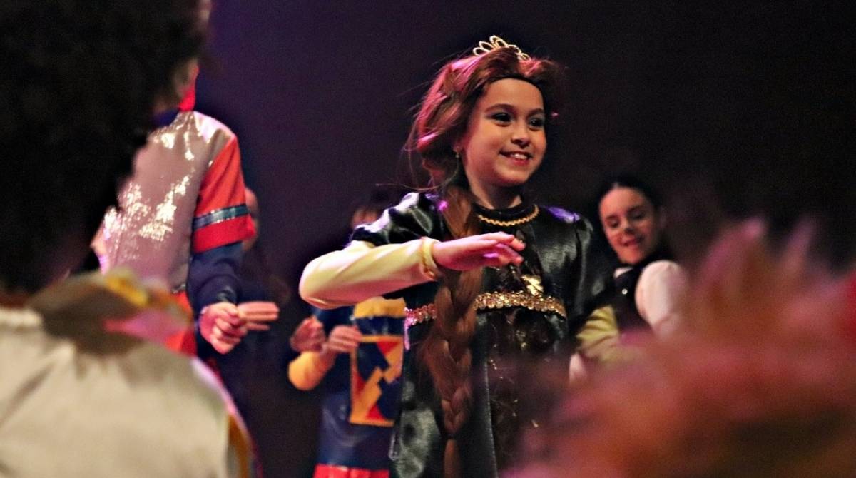Vittória Seixas interpreta a princesa Fiona em 'Shreck - O Musical'  - divulgação/C.I Produções