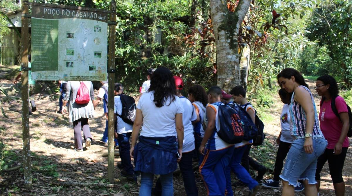 O projeto ‘Aprendendo e Preservando’ levou alunos para terem aulas sobre preservação ambiental