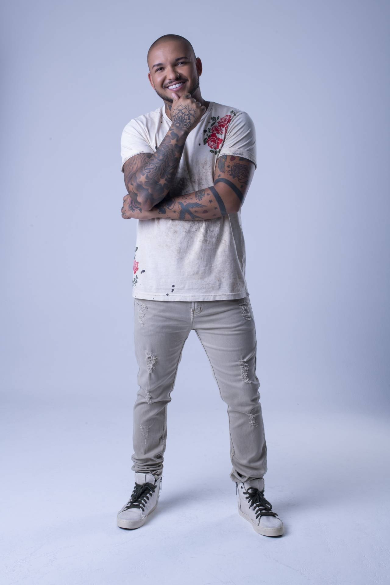 Suel pagodeiro, que fala da Netflix em música solo, é fã de 'Breaking Bad' Diversão O Dia