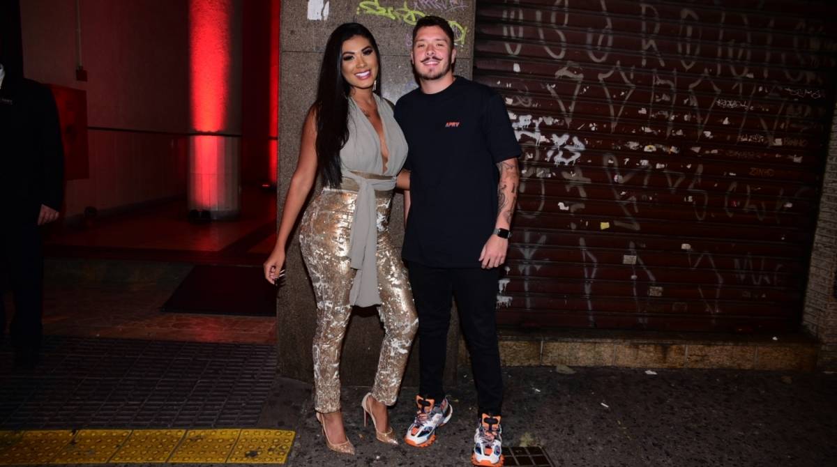 Pocah e Ronan Souza v&atilde;o juntos ao anivers&aacute;rio de Matheus Mazzafera