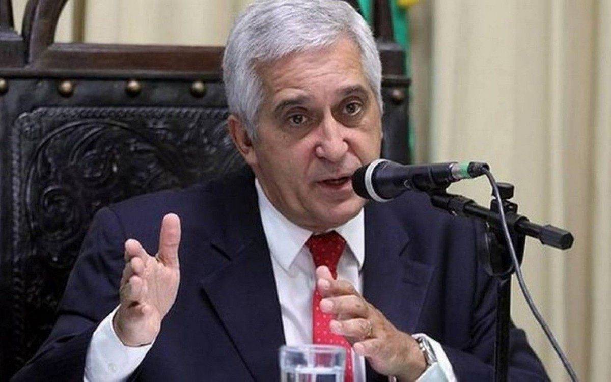 Comte: prioridade para alunos que vão fazer o Enem em 2021