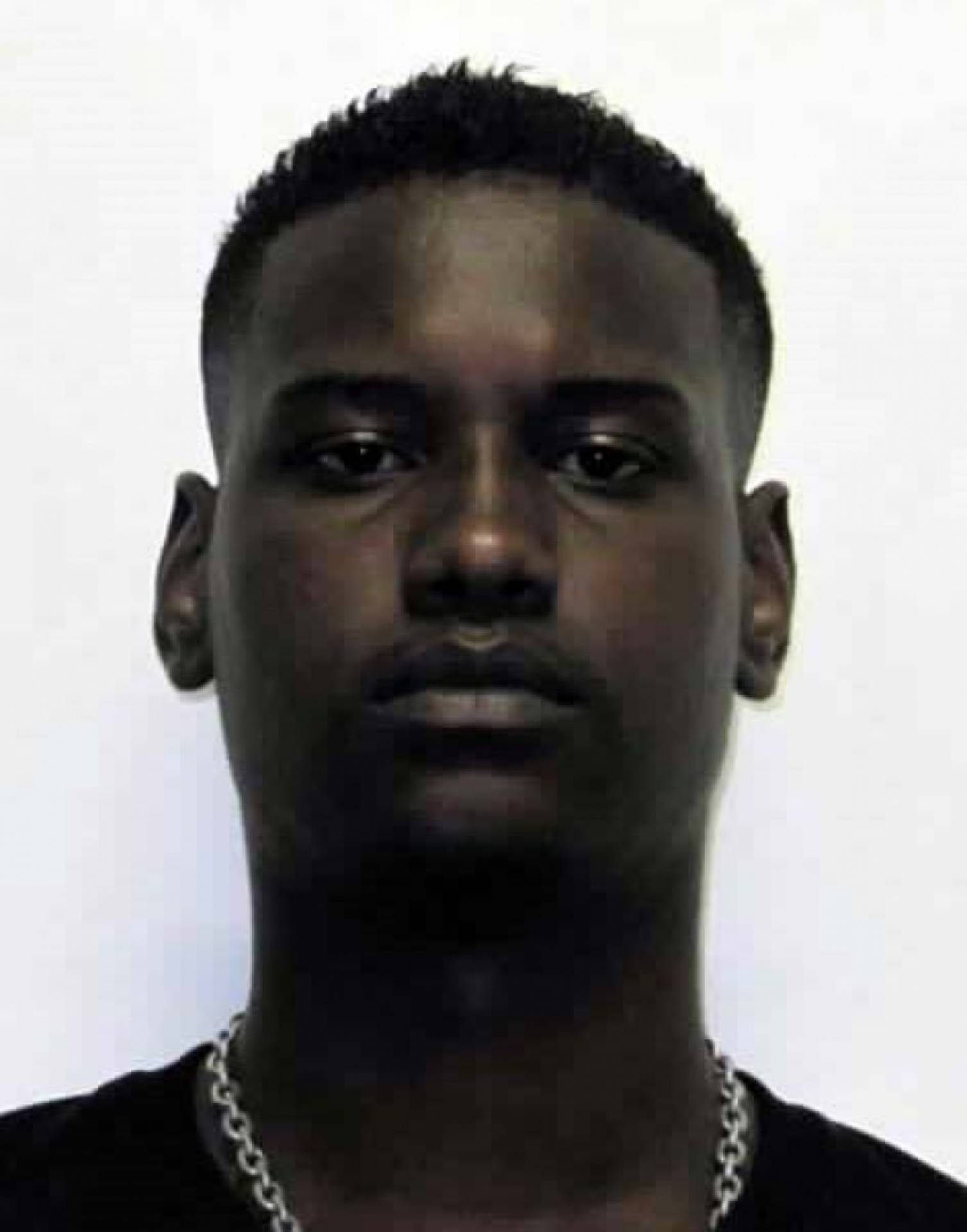 Raphael da Silva Nascimento foi capturado no fim da noite desta quarta - Divulgação / Disque Denúncia