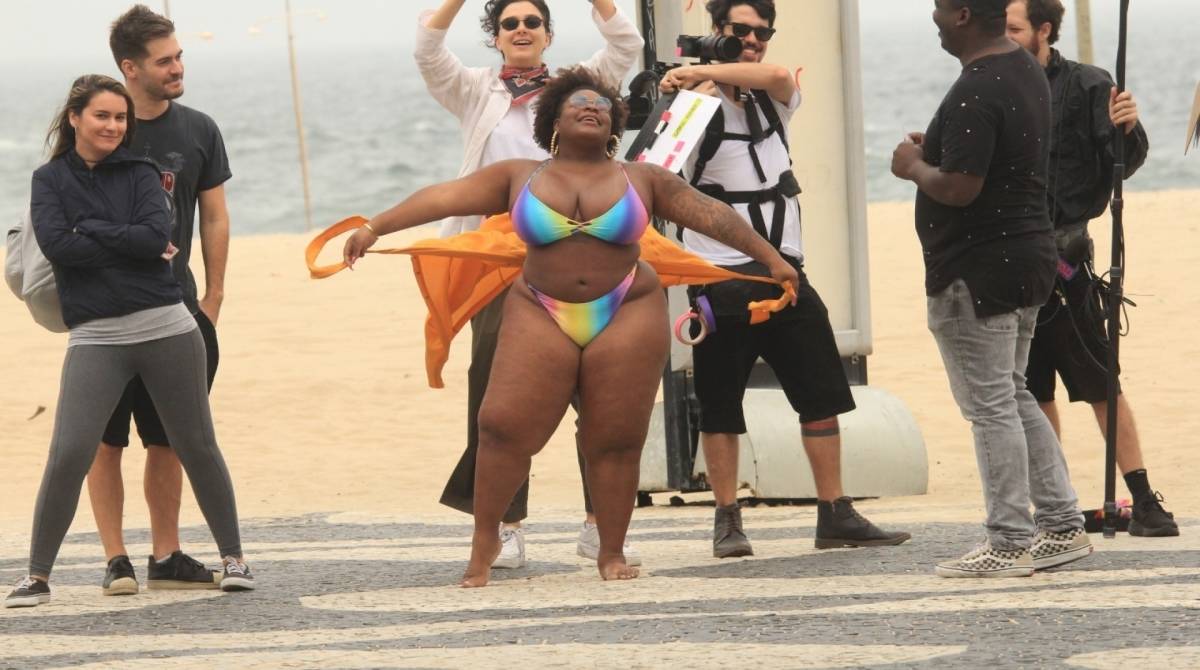 Jojo Todynho grava clipe na Zona Sul do Rio 