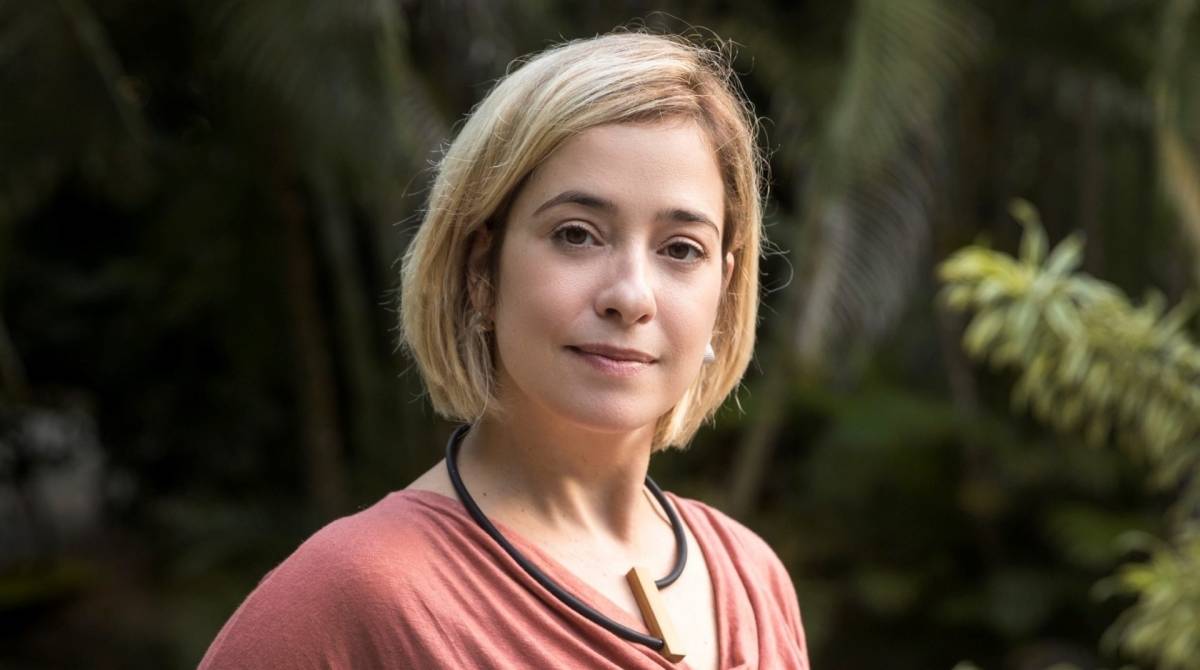 L&iacute;gia (Paloma Duarte) em Malha&ccedil;&atilde;o - Toda Forma de Amar