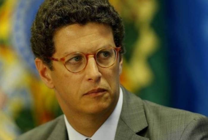 Entidades repudiam declarações de Salles sobre 'passar a boiada'