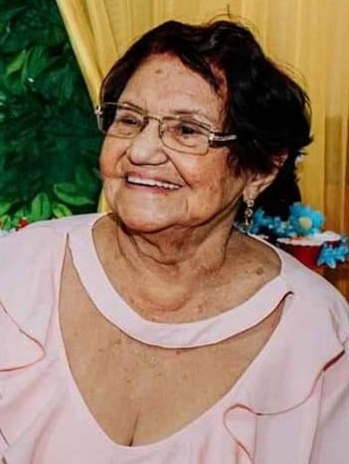 Luzia Mello, 88 anos: seu filho, Emanuel, diz que irá à Justiça