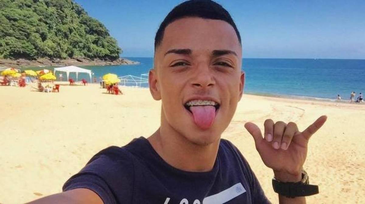 Jogador de futebol foi morto a facadas em São Paulo
