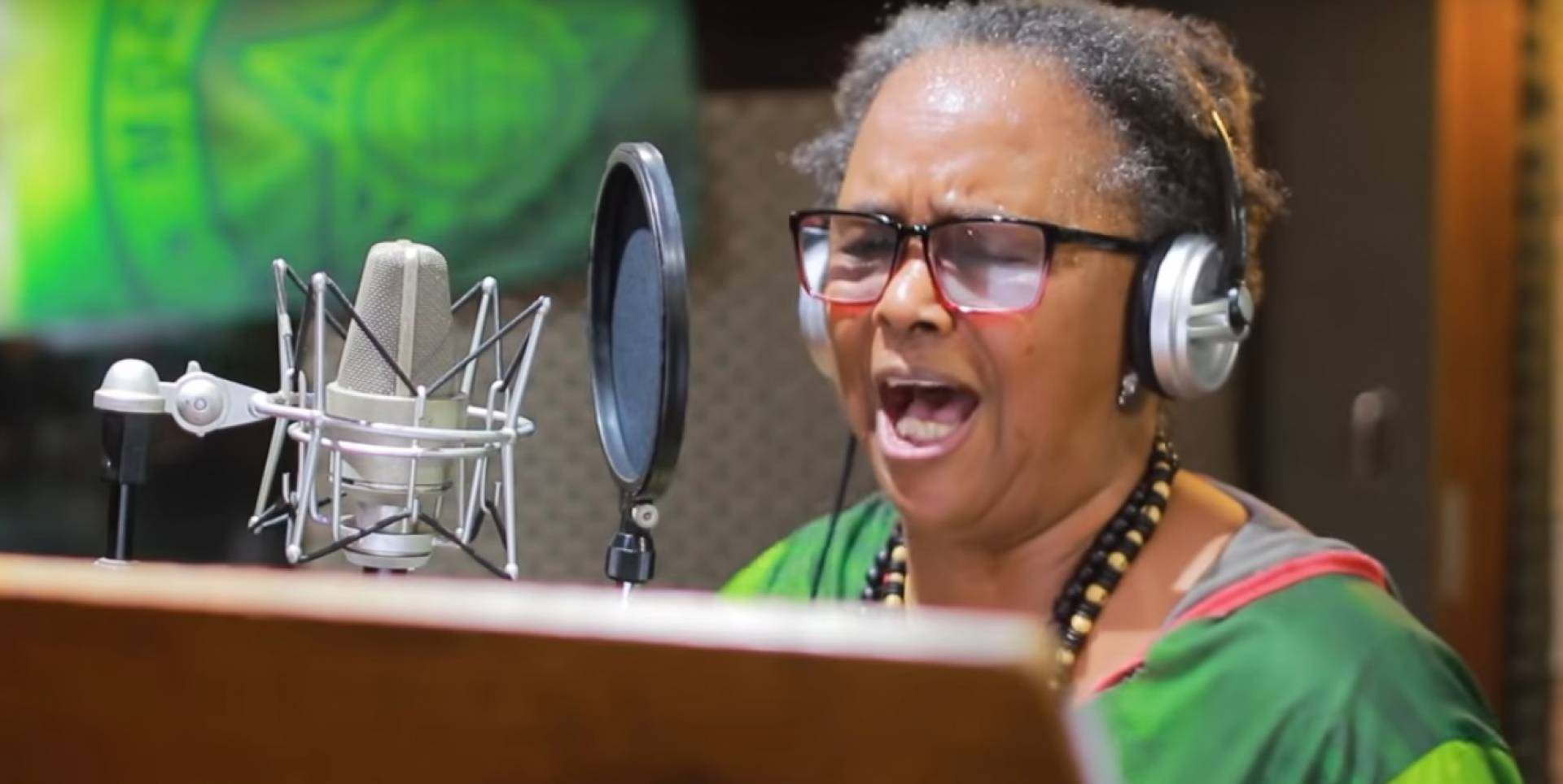 Sandra de Sá no clipe do samba 2020 da Mocidade Independente de Padre Miguel - Reprodução de vídeo