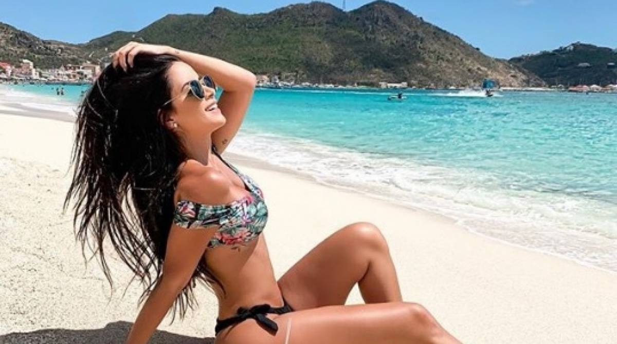 Nathália Félix, nova namorada de Douglas Costa