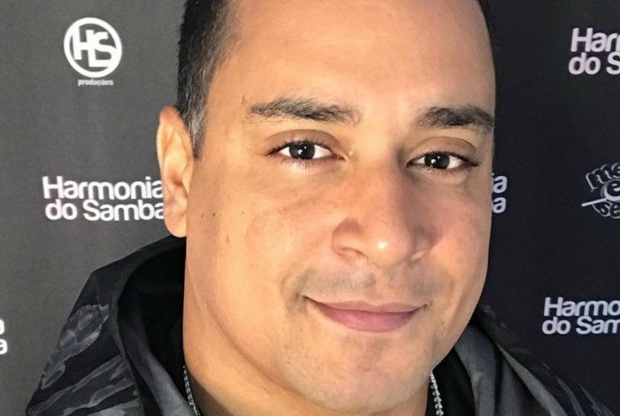 Xanddy seguir&aacute; em carreira solo ap&oacute;s deixar o grupo Harmonia do Samba - Reprodu&ccedil;&atilde;o Internet