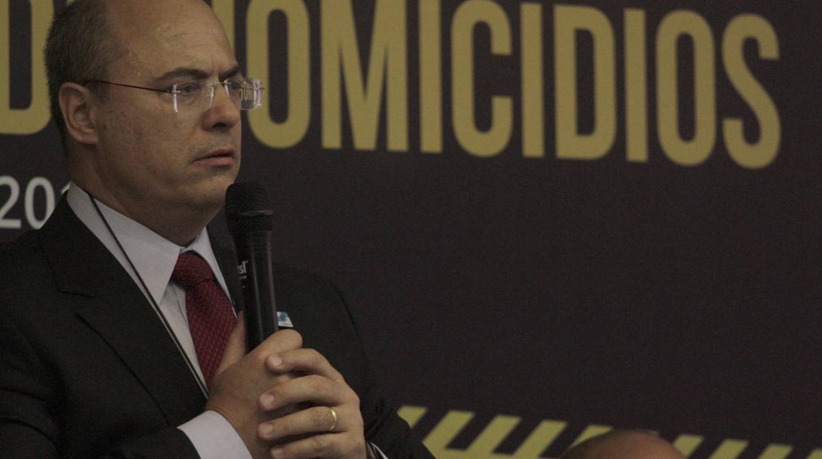 Decisão de Wilson Witzel acaba com estímulo à diminuição da letalidade policial; pagamentos de metas vinham atrasando desde 2015 - Cléber Mendes