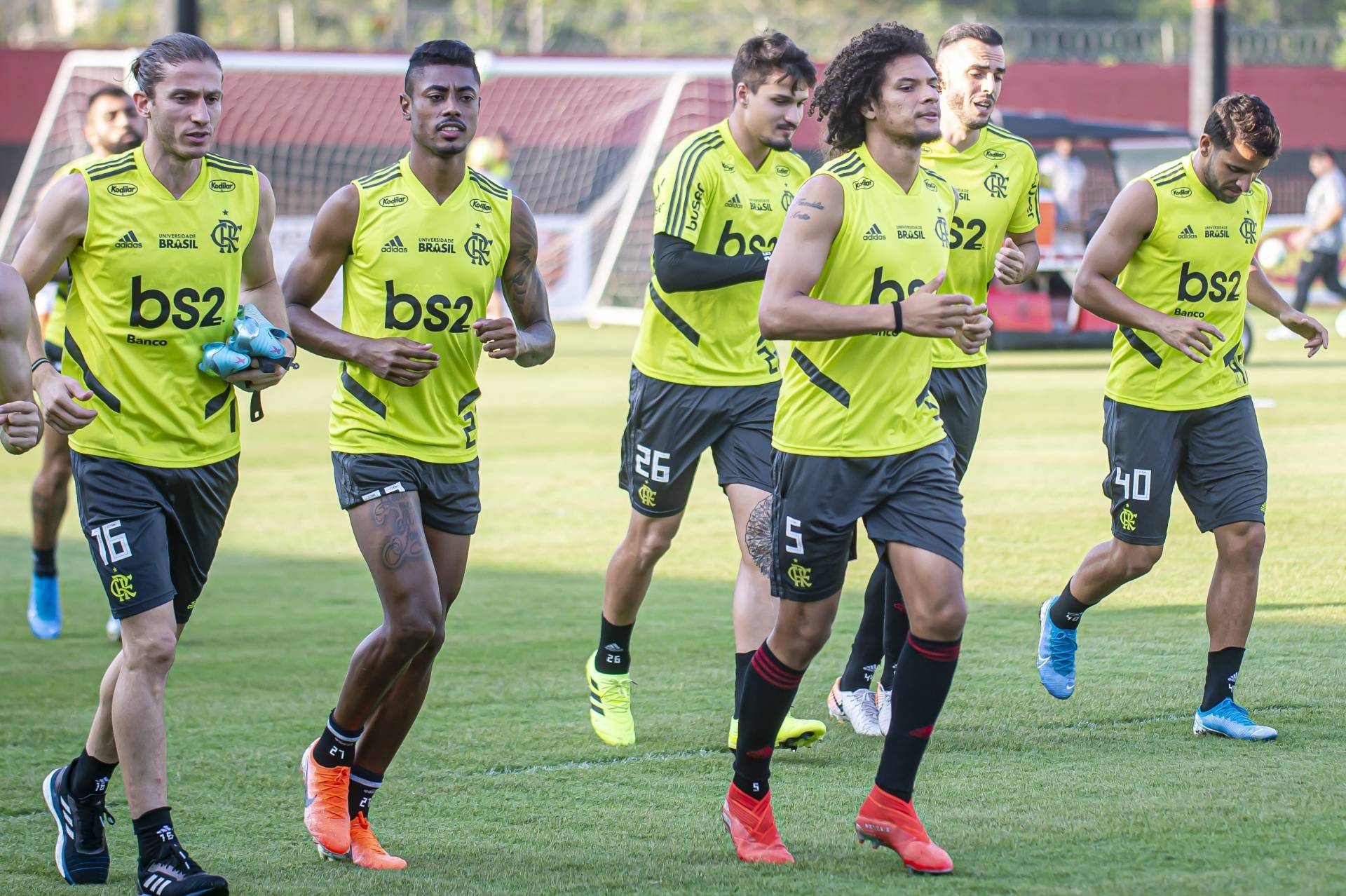 Na trilha do ouro Flamengo encara Cruzeiro para avançar no Brasileiro MH Flamengo