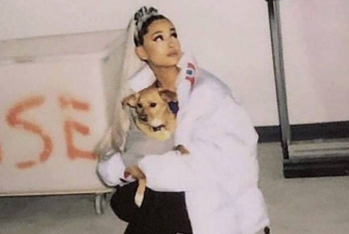 Ariana Grande e Toulouse
 - Reprodução/Instagram/@arianagrande