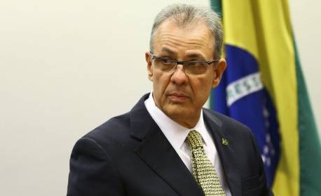 Ministro de Minas e Energia fará pronunciamento na TV nesta segunda-feira