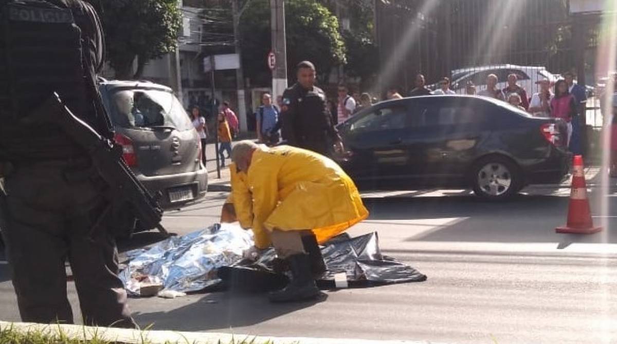 Ciclista morreu no local