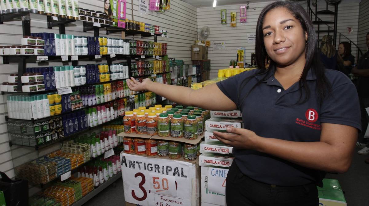 Rio,24/09/2019 - NOVA IGUAÇU- Caderno da Baixada,Comercial, loja Bella Você Natural  Na foto,Jessica França .Foto: Cléber Mendes/Agência O Dia