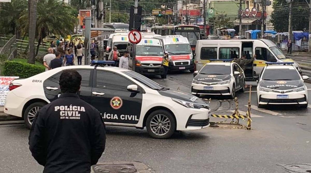 Salários variam entre R$ 4,5 mil e R$ 18,5 mil, de acordo com função - Divulgação / Polícia Civil