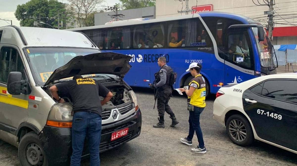 Fiscaliza&ccedil;&atilde;o feita pela DRFA em Santa Cruz - Divulgação / Polícia Civil