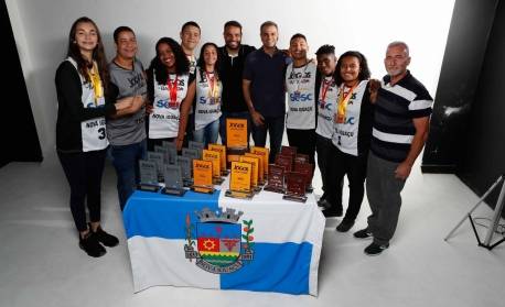 Estúdio: Campeões participam de live acompanhados do prefeito de Nova Iguaçu