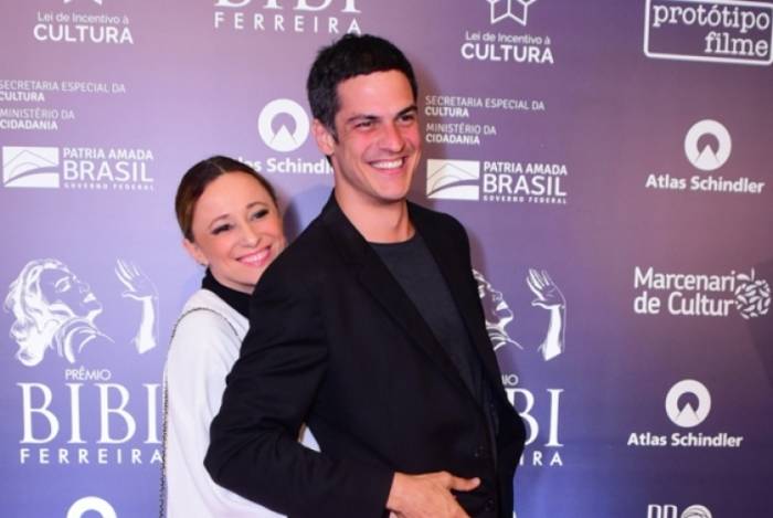 Paula Braun e Mateus Solano - Ag. News
