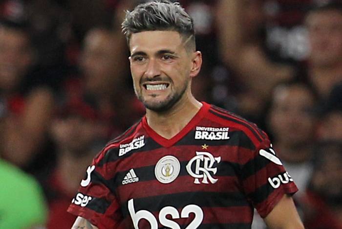 Antes de decidir por pedido de dispensa da seleção, Flamengo conversará com  Arrascaeta O Dia - Flamengo