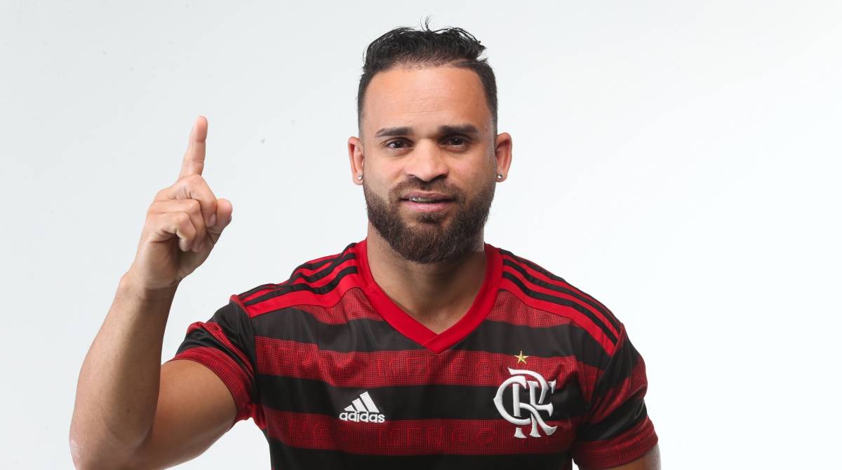 S&oacute;sias do Flamengo s&atilde;o a sensa&ccedil;&atilde;o da Internet