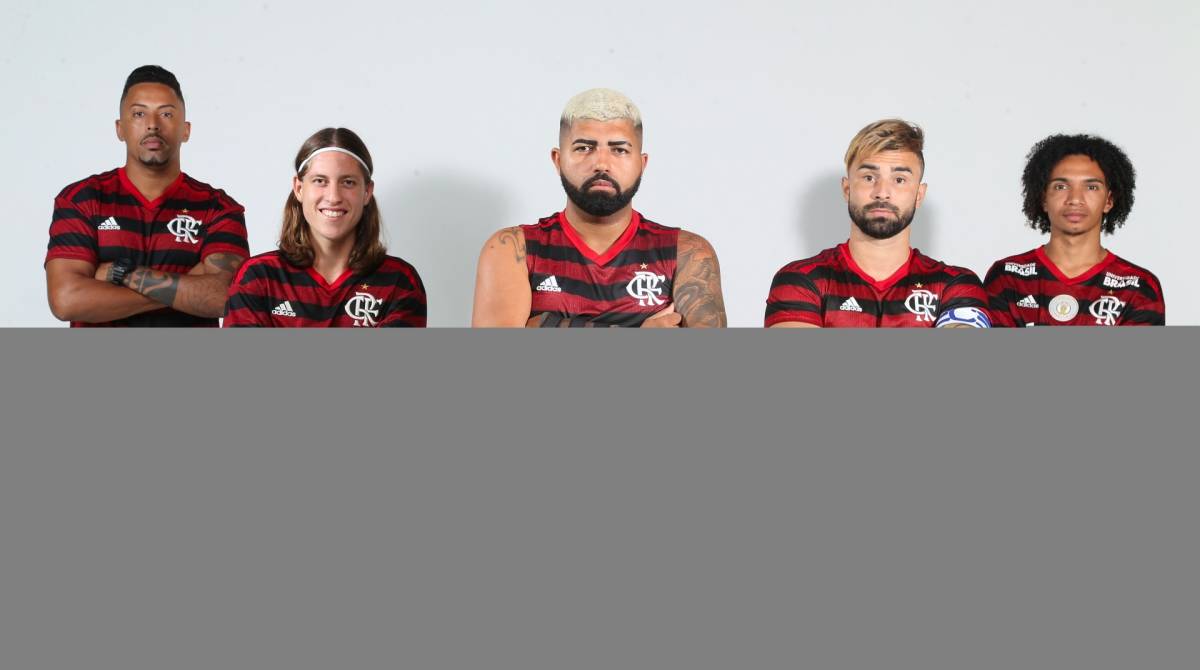 Sosias do Flamengo visitam fazem ensaio para o Jornal O DIA e Meia Hora. Foto: Daniel Castelo Branco / Agencia O Dia