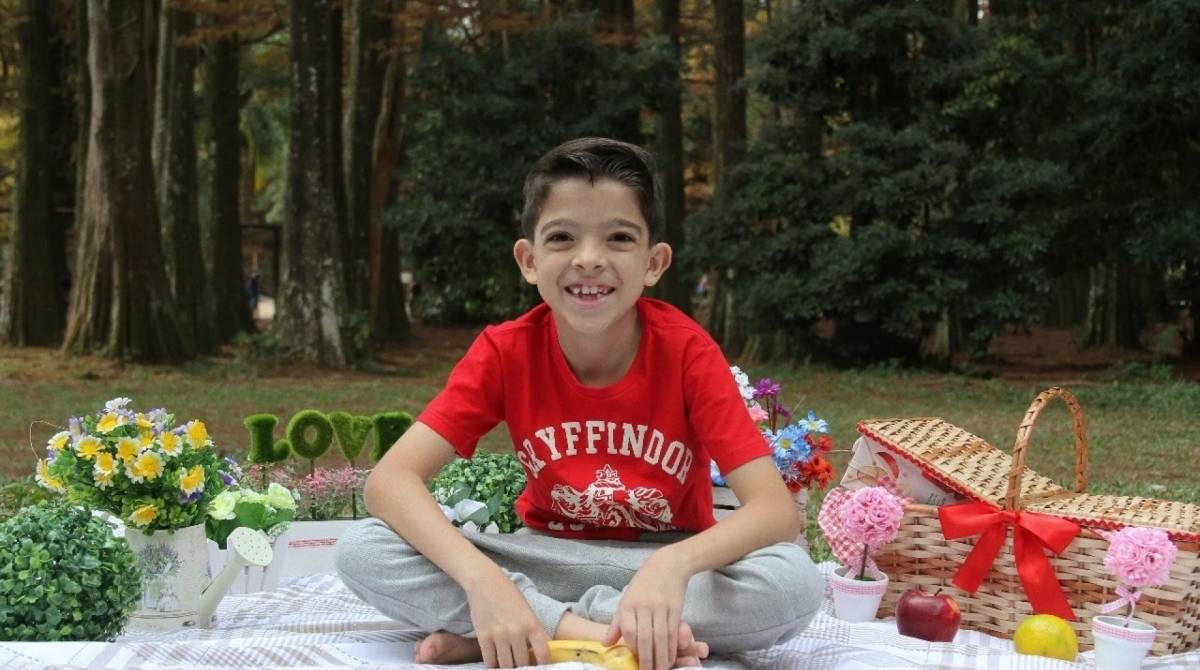 Guilherme, de 10 anos: primeira cárie quando ainda era um bebê, aos 2 anos - Divulgação